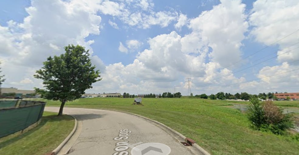 7288 Central Parke Blvd, Mason, OH for sale - Building Photo - Image 3 of 4