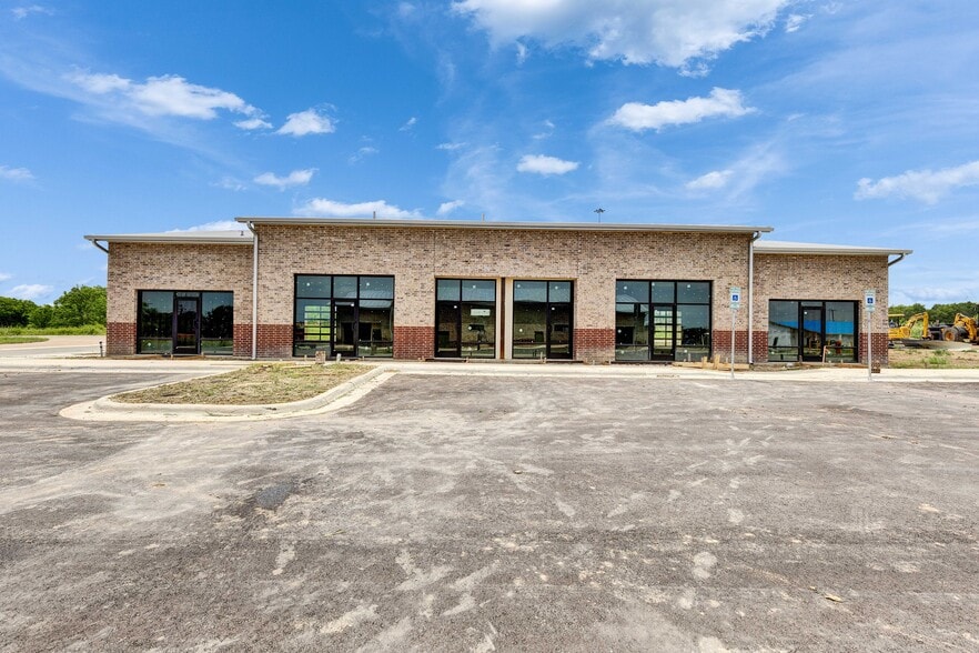 340 E FM 150, Kyle, TX for sale - Building Photo - Image 1 of 1
