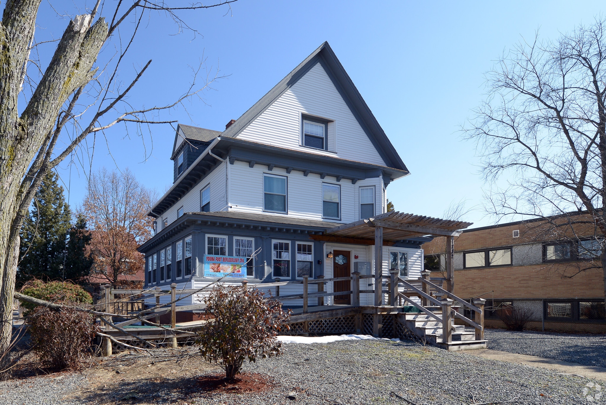 1732 Broad St, Providence, RI for sale Primary Photo- Image 1 of 1