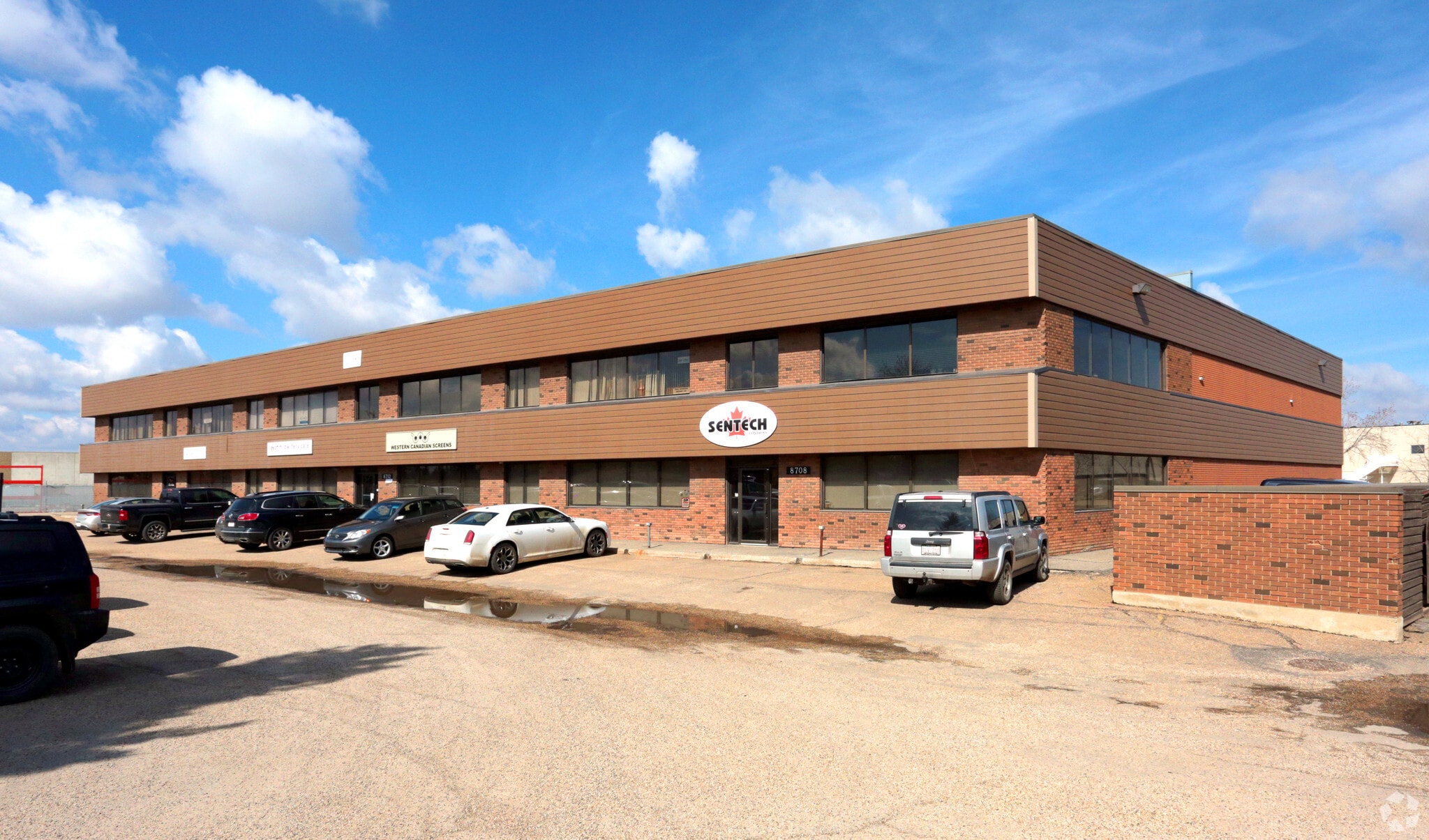 8704-8716 48 Av NW, Edmonton, AB for lease Building Photo- Image 1 of 2
