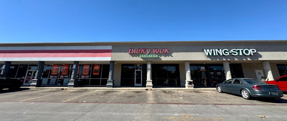 6730-6750 Forest Hill Dr, Forest Hill, TX for lease - Building Photo - Image 2 of 6