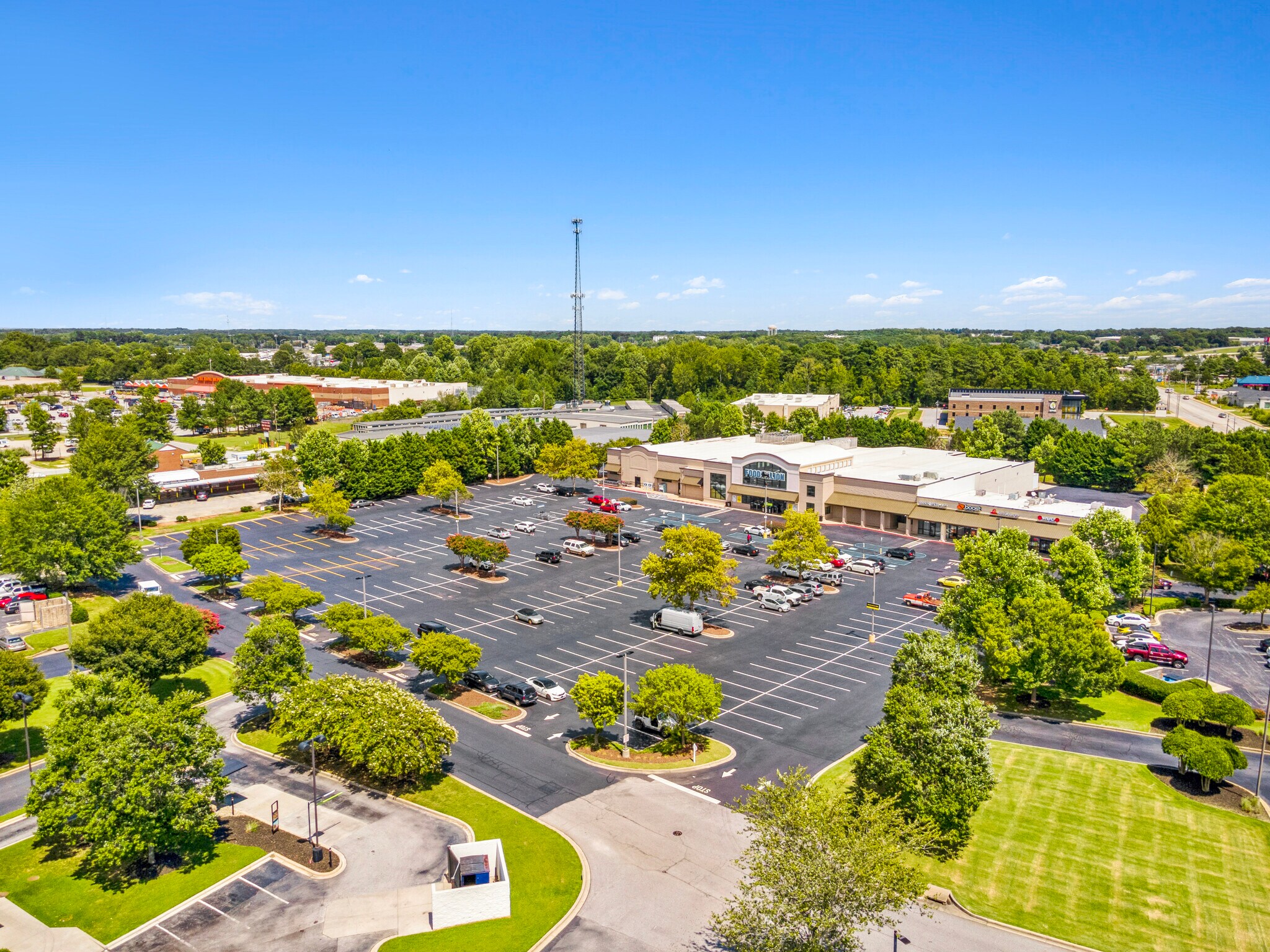 699 Fairview Rd, Simpsonville, SC 29680 Retail for Sale