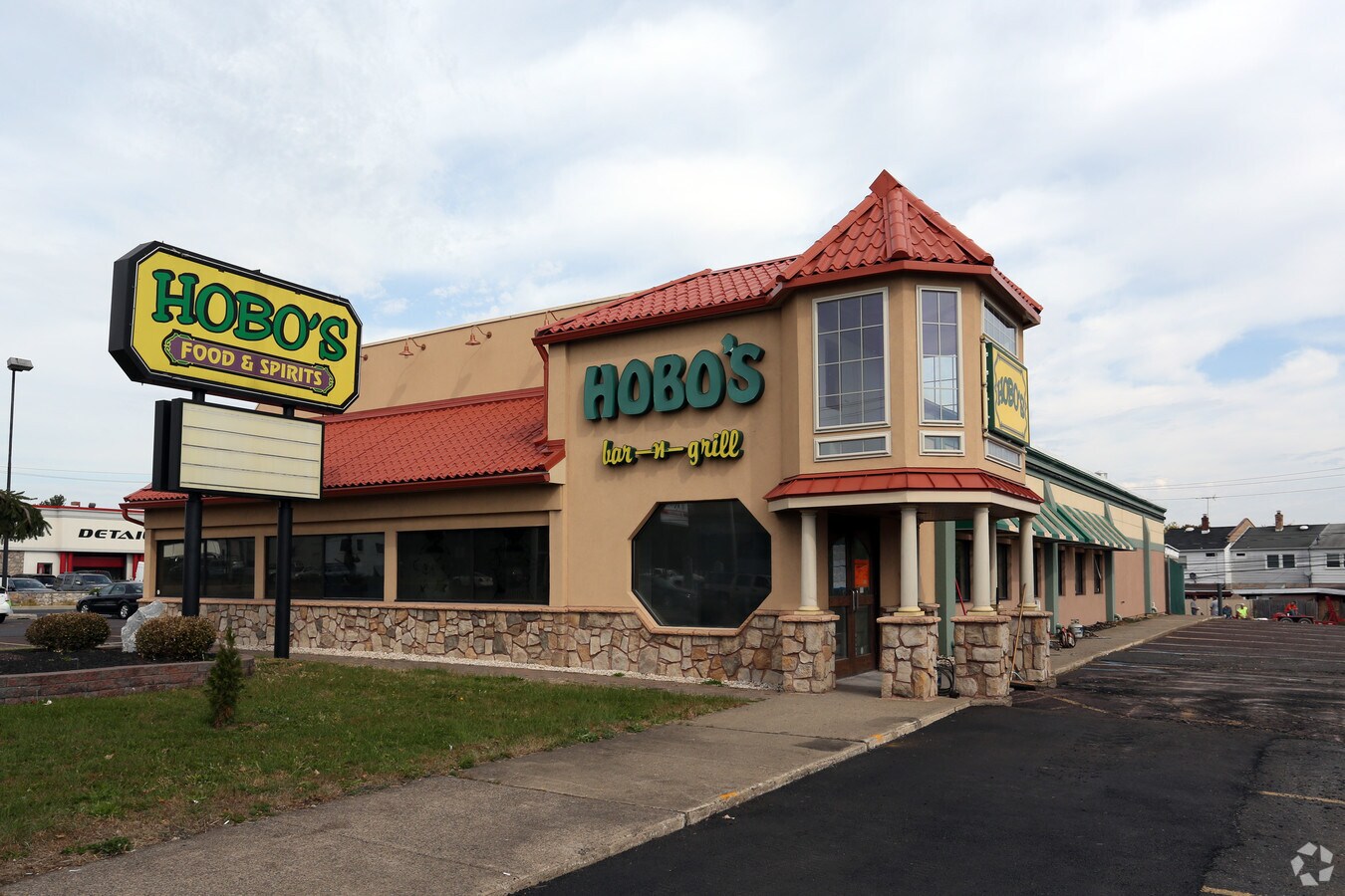 85 S West End Blvd, Quakertown, PA 18951