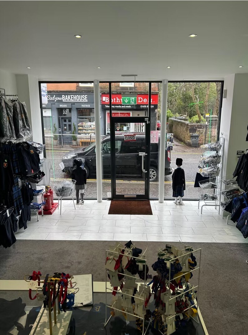47 Main St, Bothwell for lease Interior Photo- Image 1 of 6