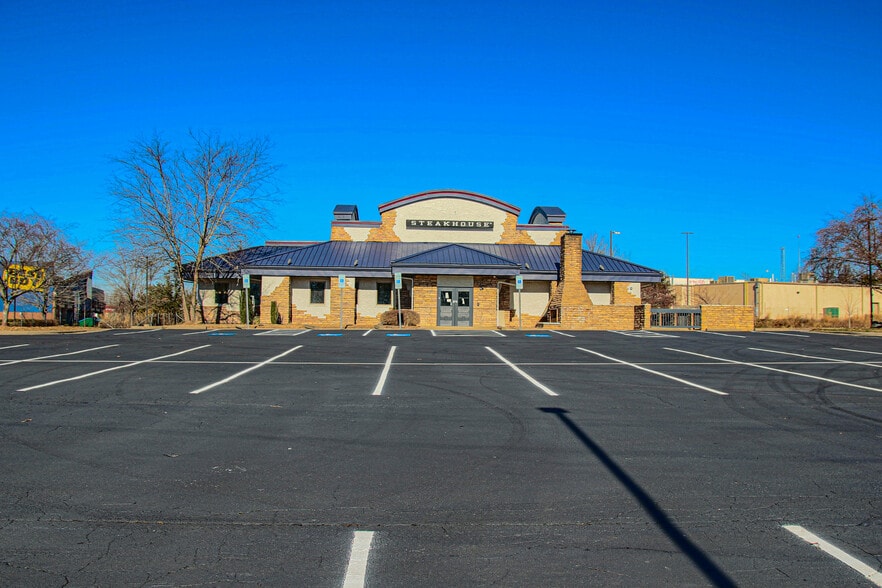 341 Rockwood Rd, Arden, NC for lease - Building Photo - Image 2 of 38