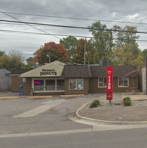 1135 W Bristol Rd, Flint, MI for sale Primary Photo- Image 1 of 1