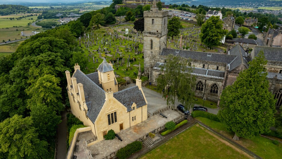 49 St. John St, Stirling for sale - Primary Photo - Image 1 of 1
