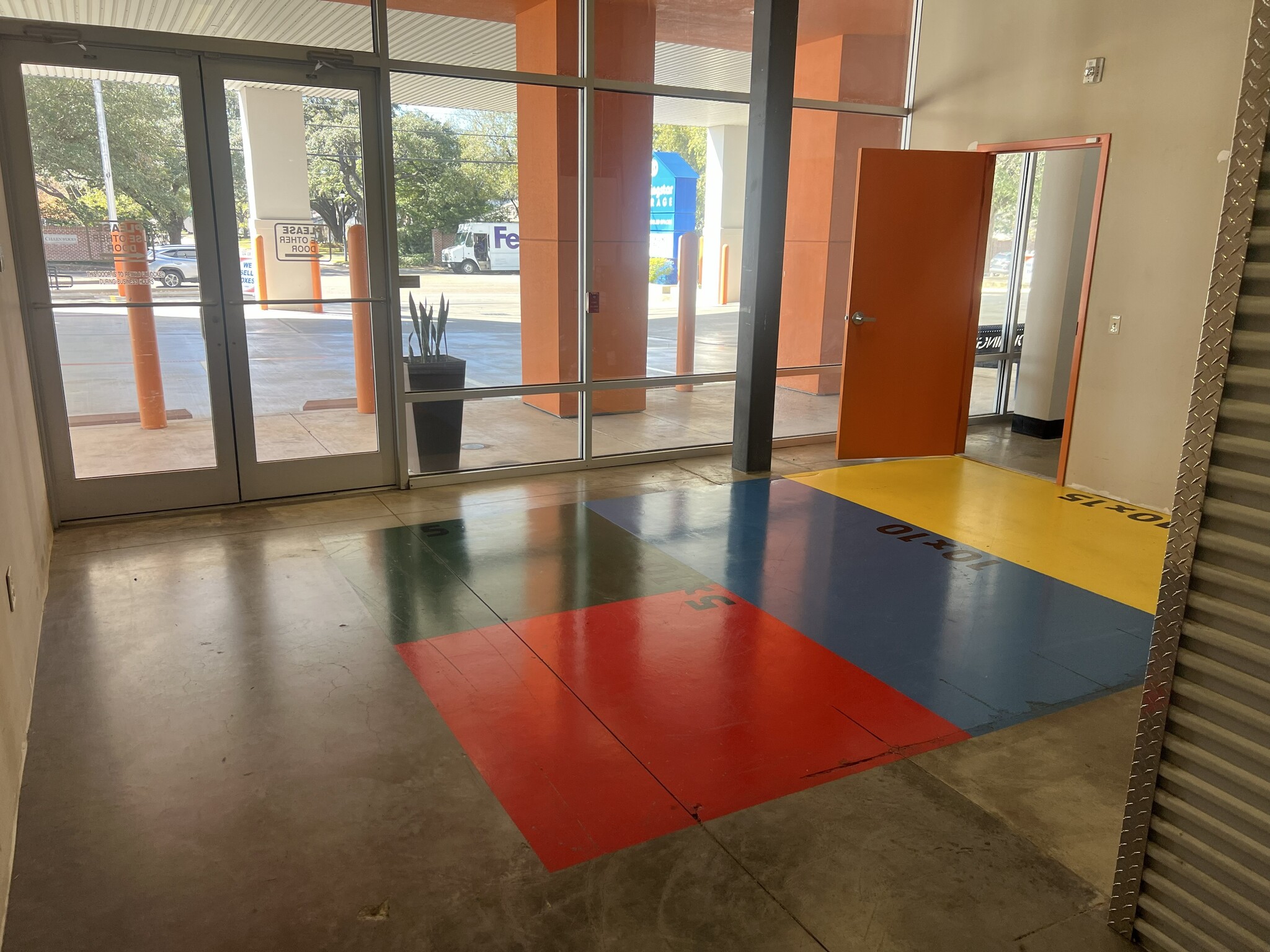 2101 S Voss Rd, Houston, TX for lease Interior Photo- Image 1 of 3