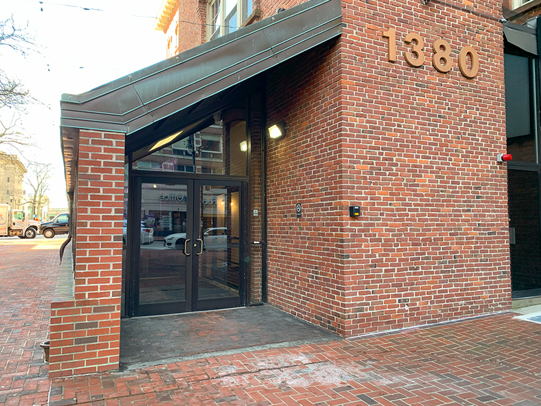 1380-1398 Main St, Springfield, MA for lease - Building Photo - Image 3 of 18