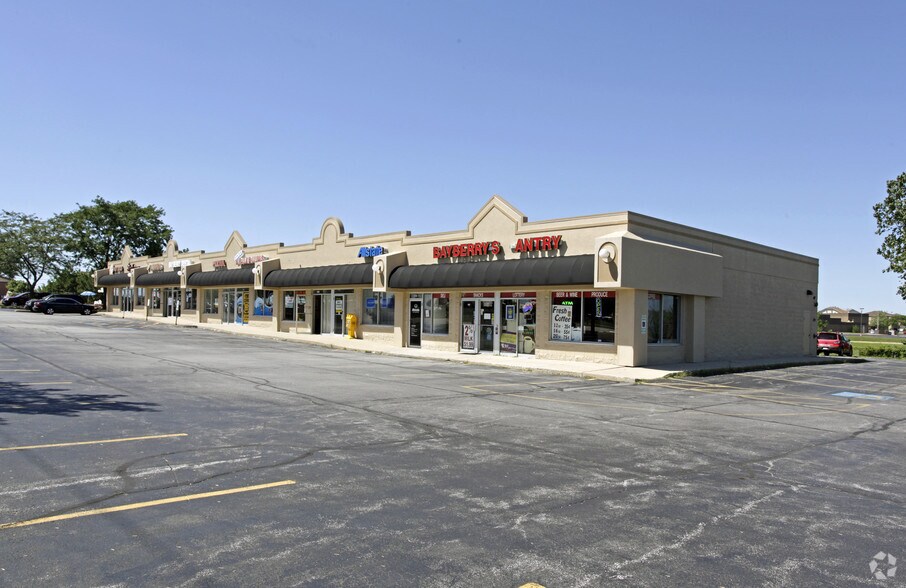 8004-8020 W 171st St, Tinley Park, IL for lease - Building Photo - Image 1 of 2