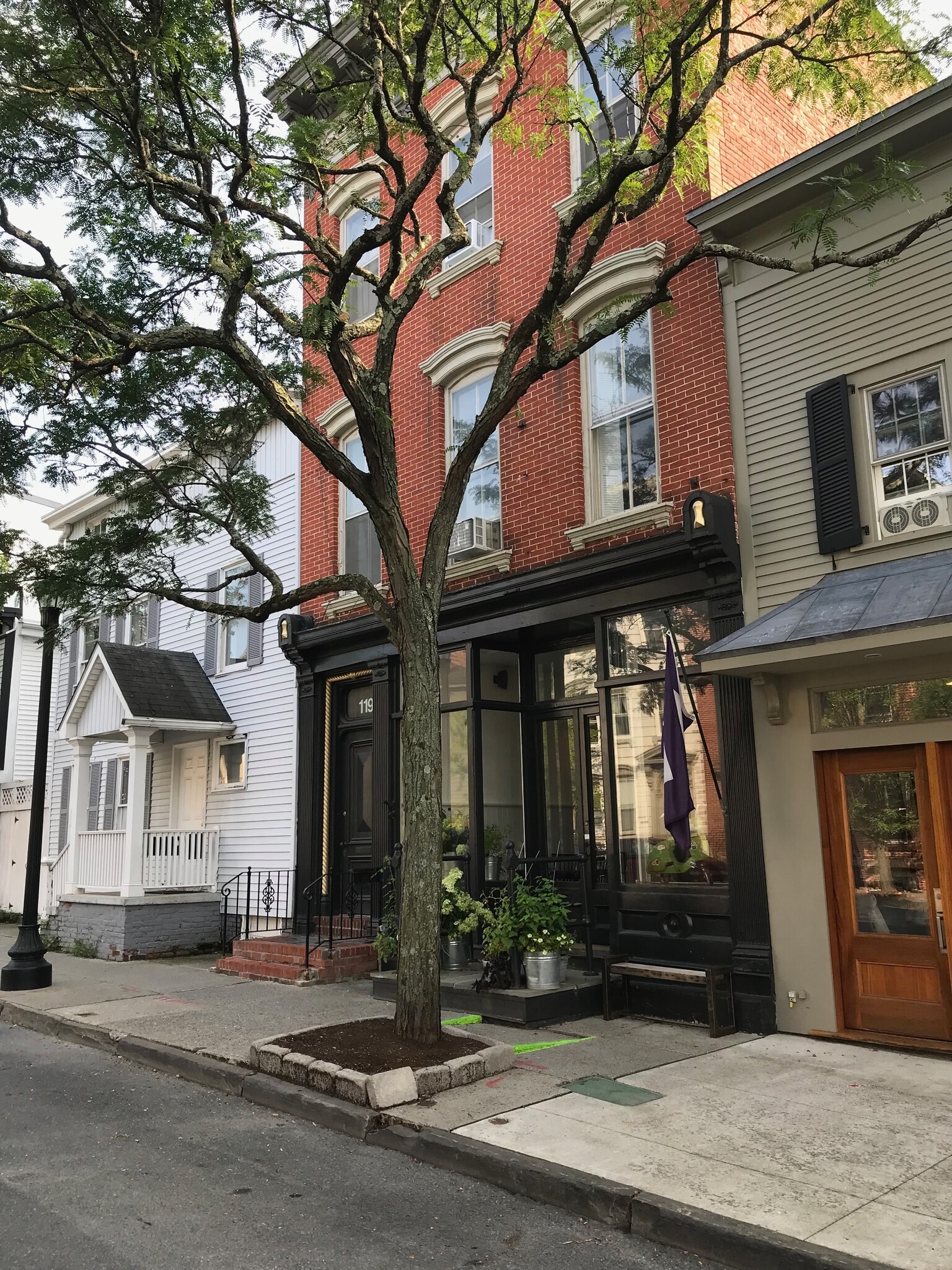 119 Warren St, Hudson, NY for sale Building Photo- Image 1 of 1