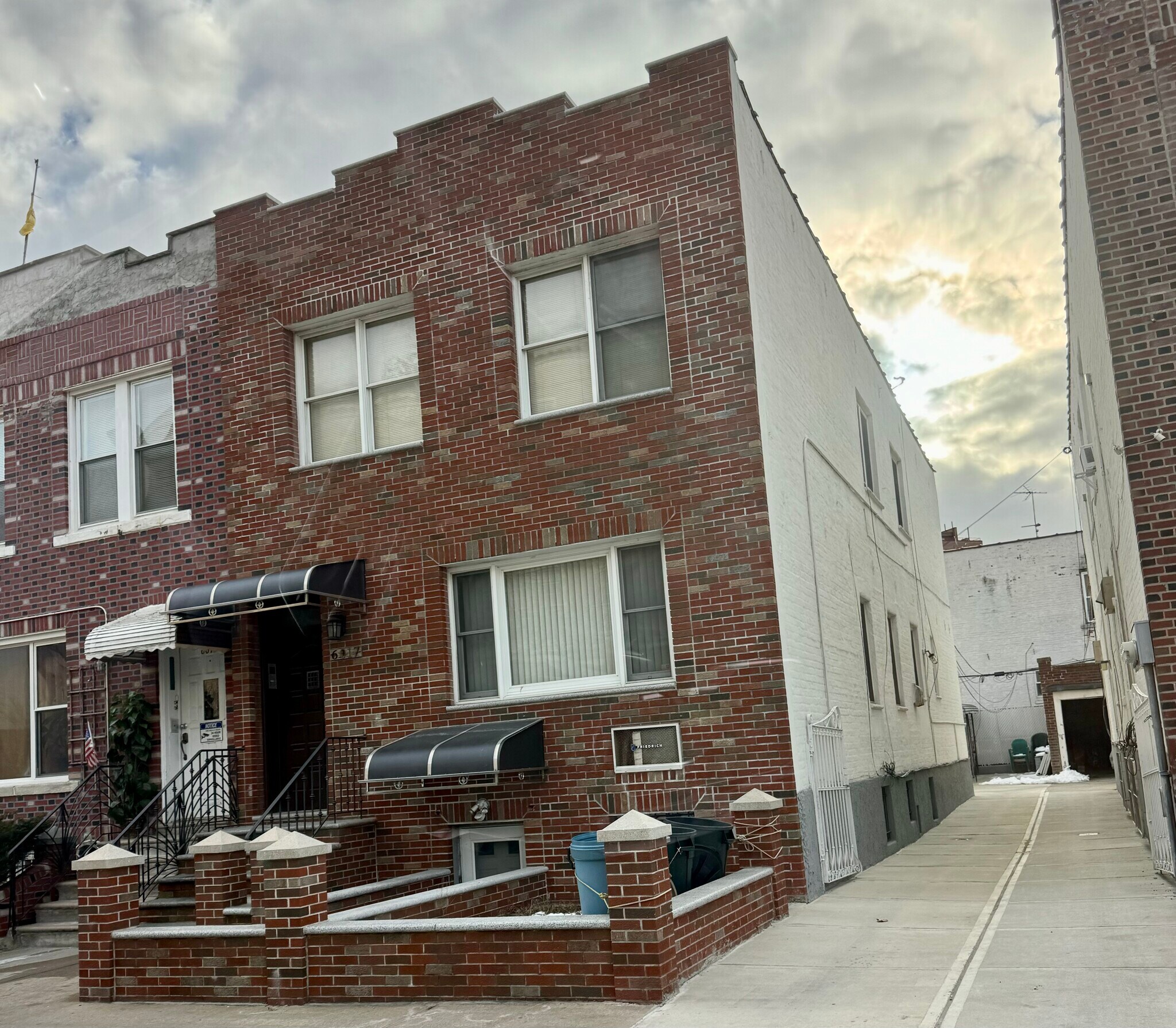 6017 23rd Ave, Brooklyn, NY for sale Primary Photo- Image 1 of 1