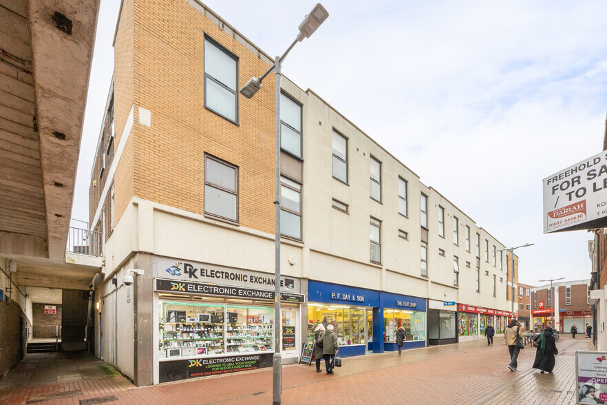 38-40 Broad St, Kings Lynn for sale - Building Photo - Image 2 of 2