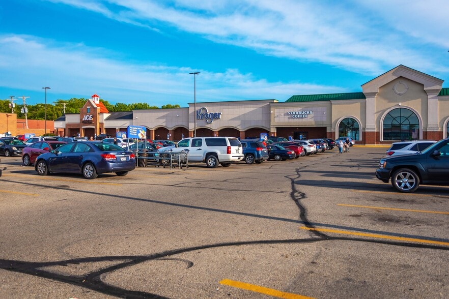 1268 Rombach Ave, Wilmington, OH for lease - Building Photo - Image 2 of 18