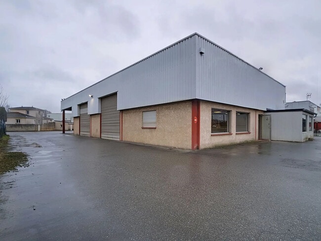 Vente Local d'activités 450 m²