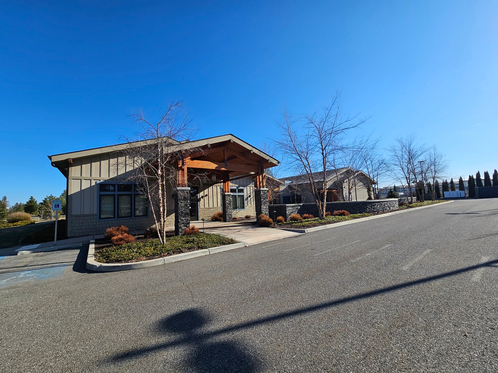 102 W Rhoades Ave, Spokane, WA for sale Primary Photo- Image 1 of 1