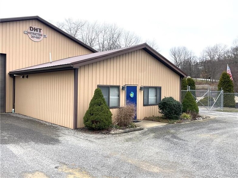 1227 Sunset Dr, Butler, PA for lease - Building Photo - Image 2 of 13