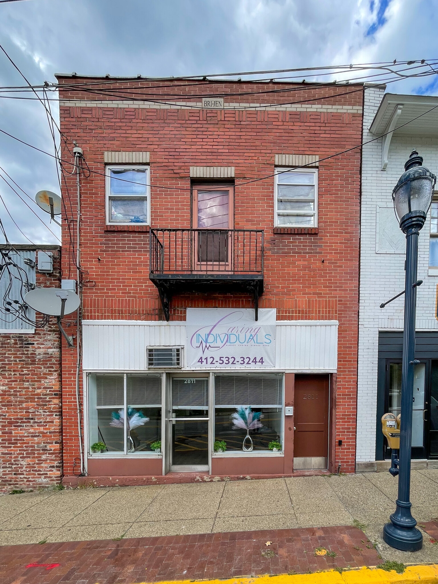 9 Unit Mixed-Use Portfolio portfolio of 2 properties for sale on LoopNet.com Building Photo- Image 1 of 13