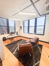 7 NE 6th St, Oklahoma City, OK for lease Interior Photo- Image 2 of 5