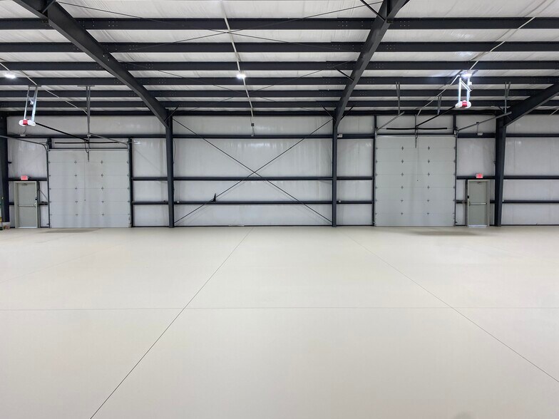 4143 Vincent Station Drive, Owensboro, KY 42303 - 10,500 SF Warehouse