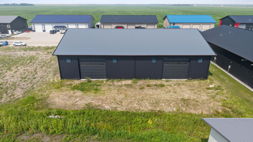 9541 39th S st, Fargo, ND for lease - Building Photo - Image 2 of 7