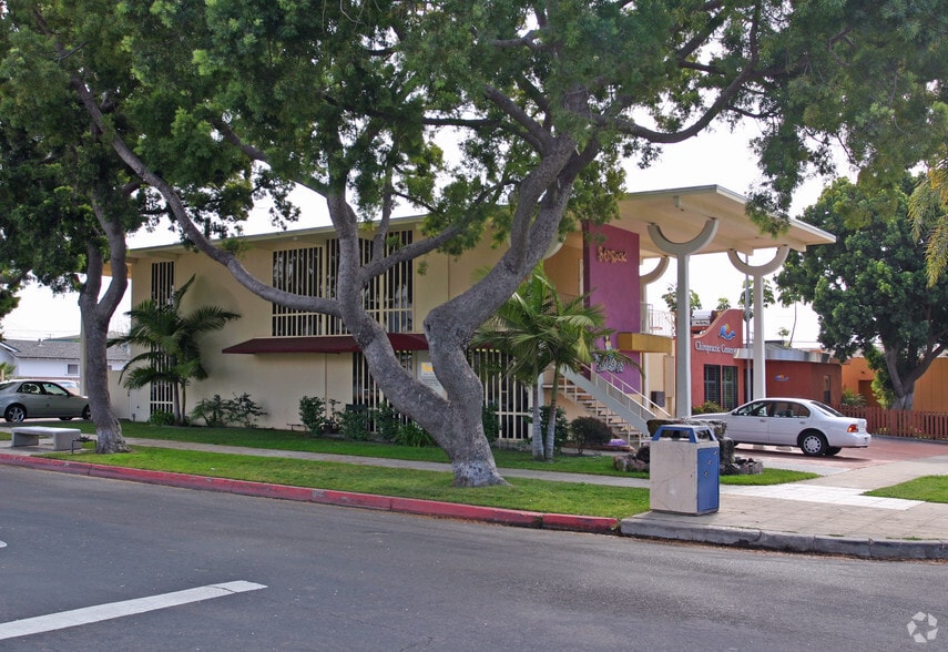 4545-4547 Fanuel St, San Diego, CA for lease - Primary Photo - Image 1 of 17