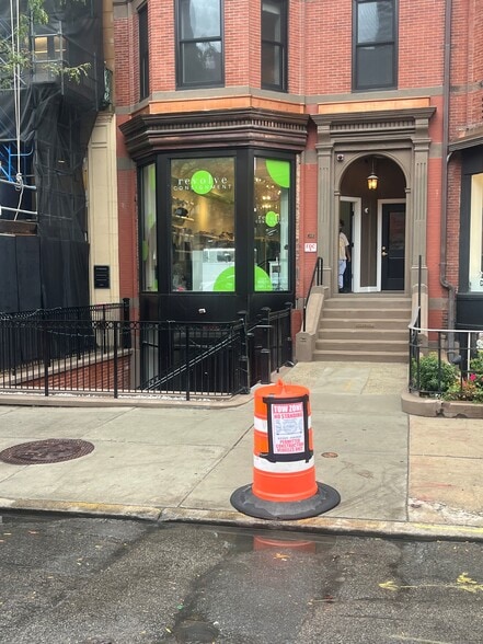 169 Newbury St, Boston, MA for lease - Building Photo - Image 3 of 3