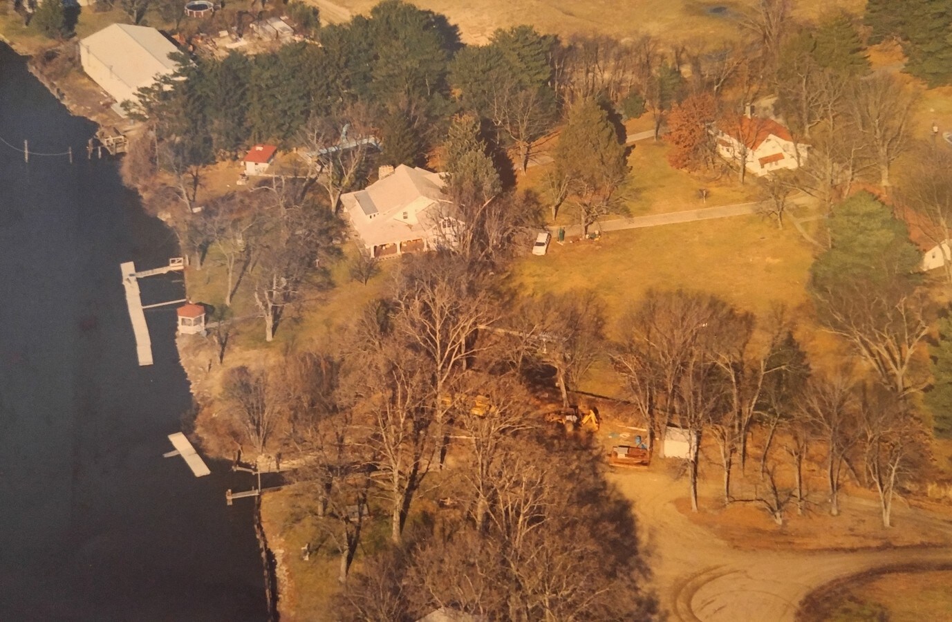 96 Ferry Rd, Bridgeport, NJ 08014