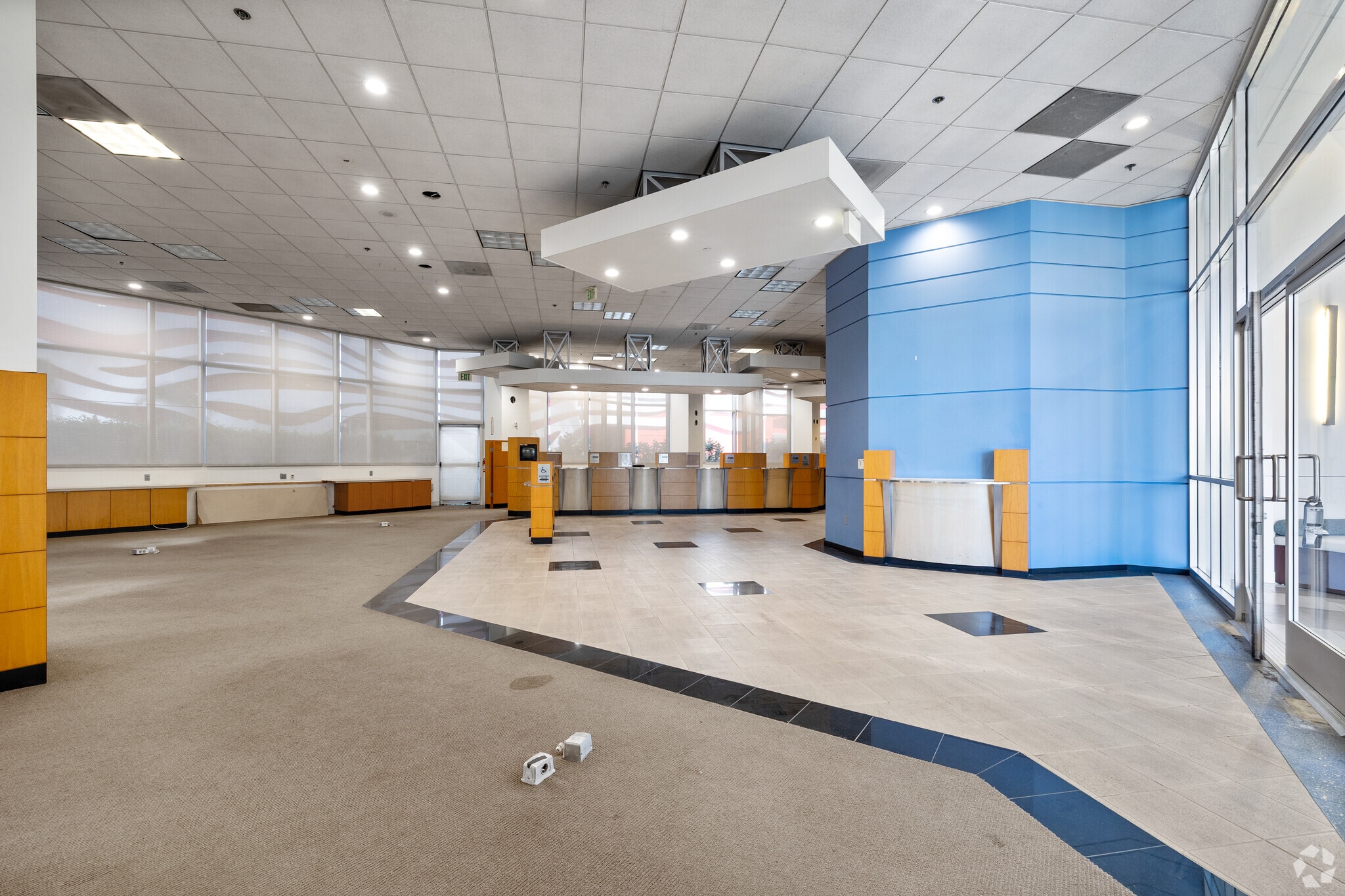 6100 Wilshire Blvd, Los Angeles, CA for lease Interior Photo- Image 1 of 2