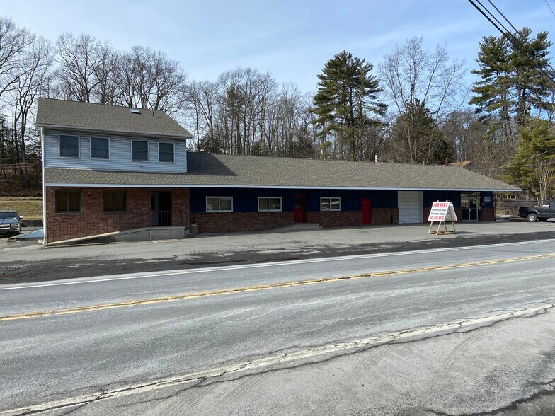 2039 Route 32, Rosendale, NY 12472