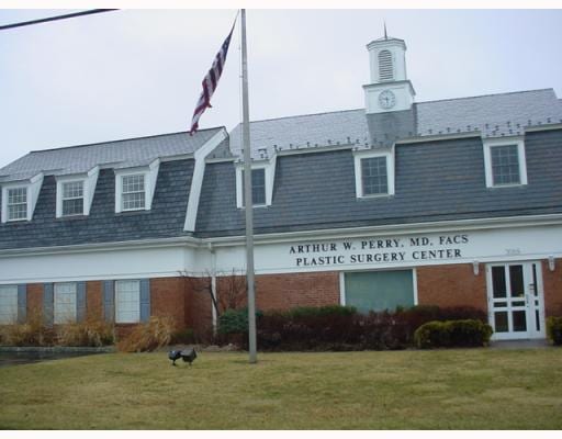 3055 Route 27, Franklin Park, NJ for sale - Primary Photo - Image 1 of 2