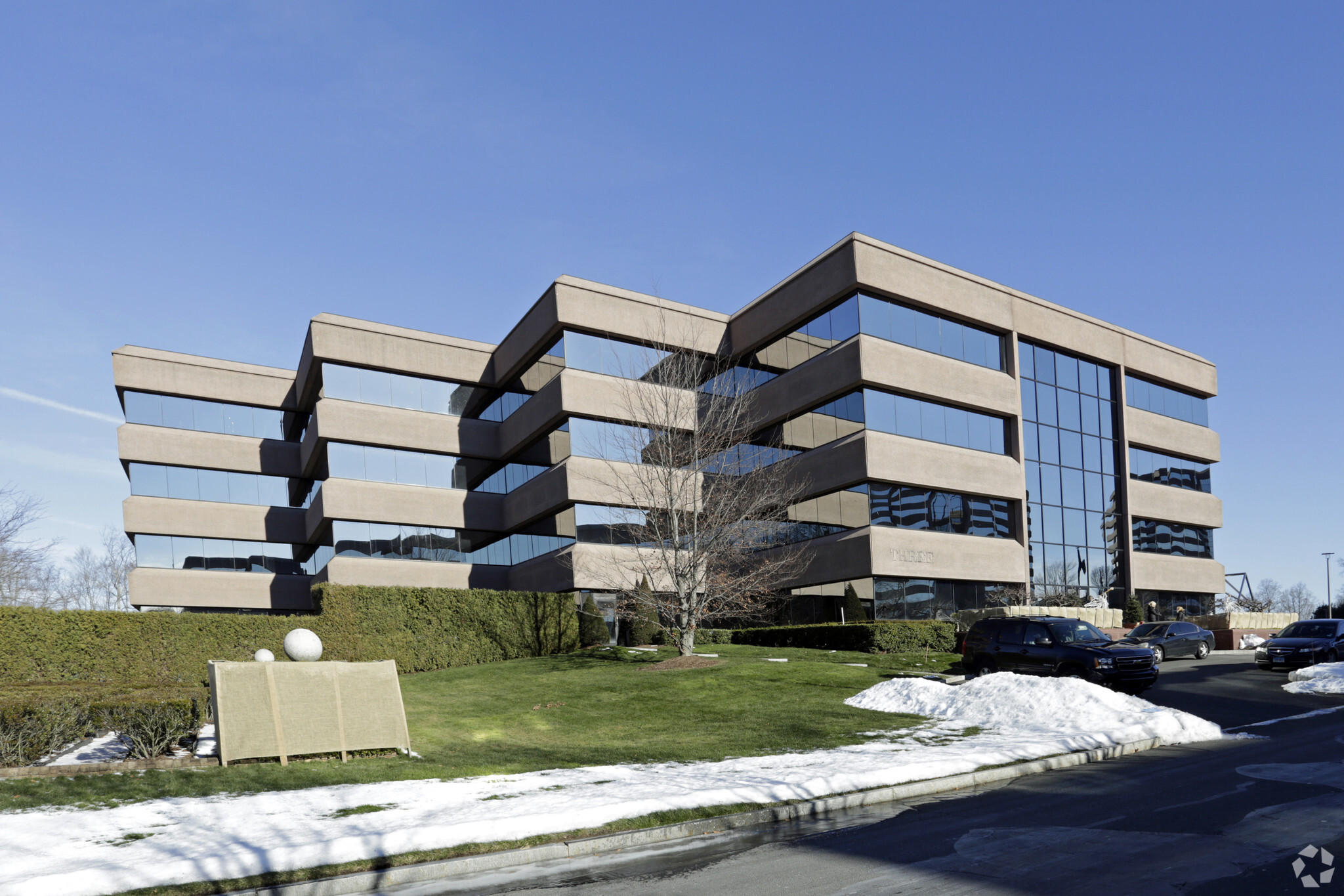 3 Corporate Dr, Shelton, CT for lease Primary Photo- Image 1 of 2