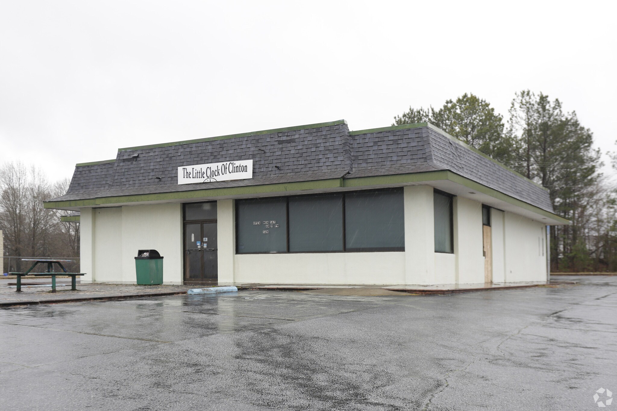 1051 Wc Dobbins Hwy, Clinton, SC for sale Primary Photo- Image 1 of 1