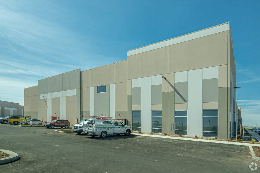 7000 Power Line Rd, Sacramento, CA for lease - Building Photo - Image 1 of 10