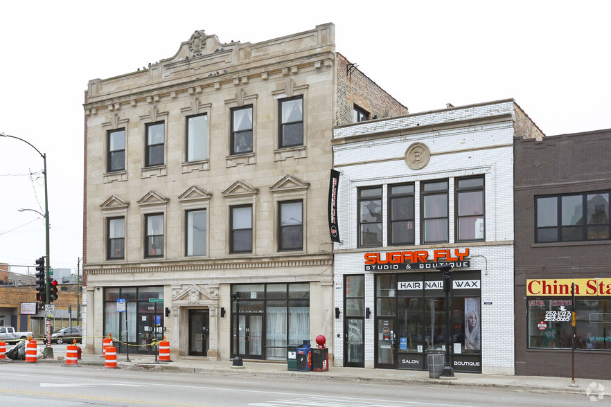 2401-2409 W North Ave, Chicago, IL for lease - Primary Photo - Image 1 of 2