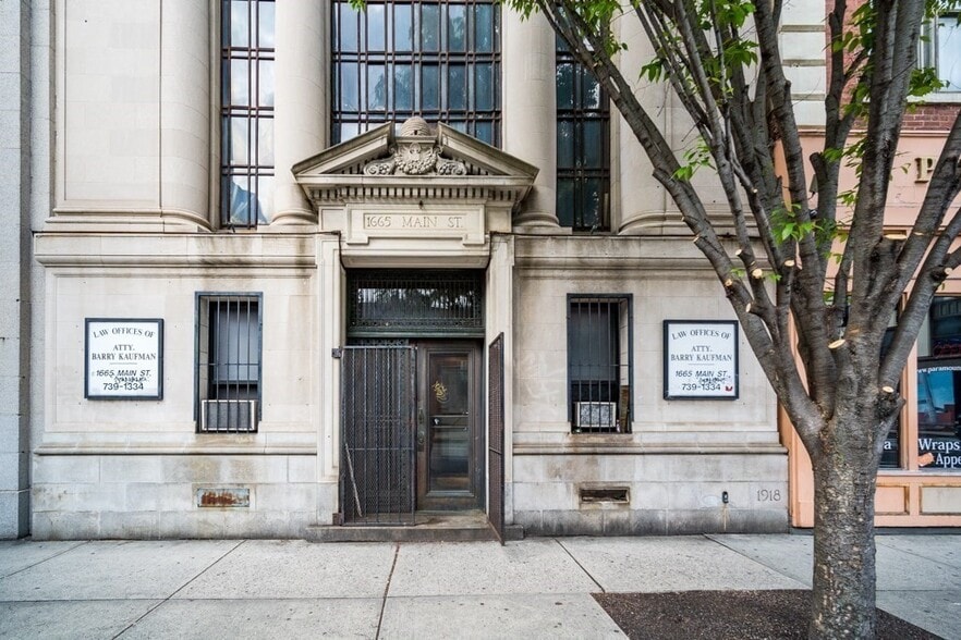 1665 Main St, Springfield, MA for sale - Building Photo - Image 1 of 1
