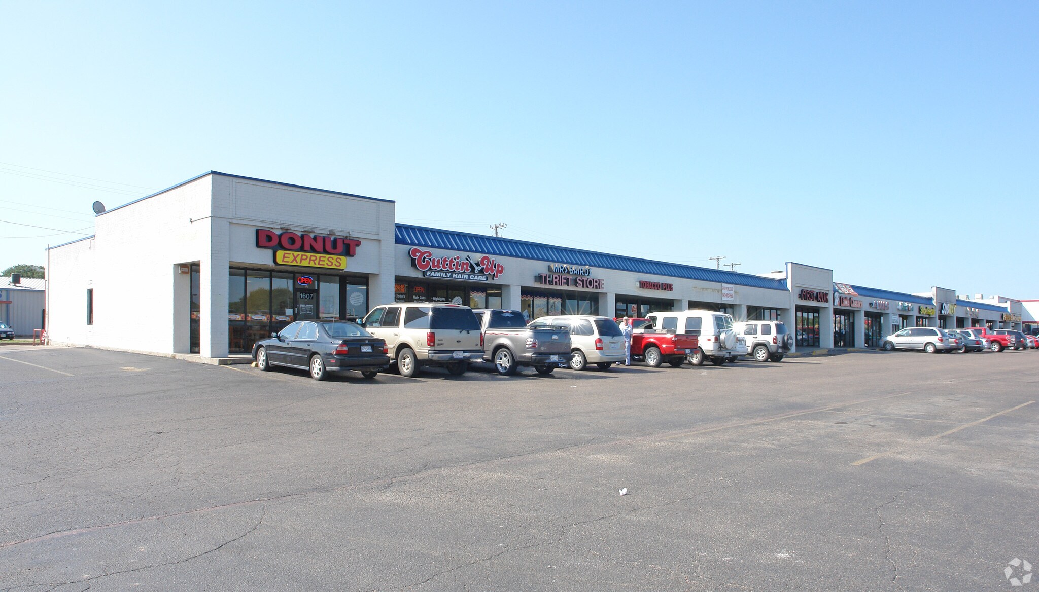 1607 W Henderson St, Cleburne, TX for sale Building Photo- Image 1 of 1