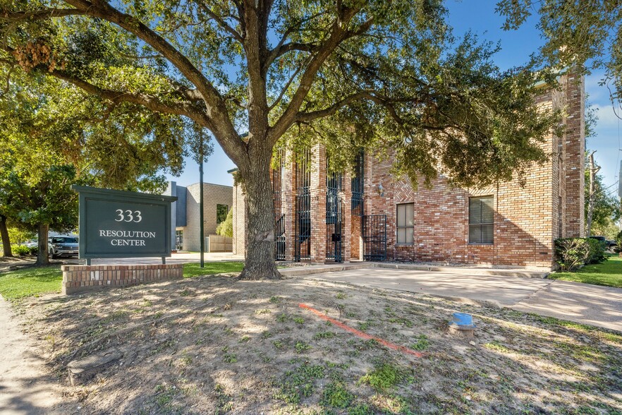 333 Tc Jester Blvd, Houston, TX for sale - Building Photo - Image 1 of 26