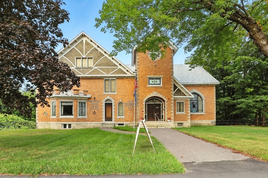 58 S Main St, Franklin, NH for sale - Building Photo - Image 1 of 12