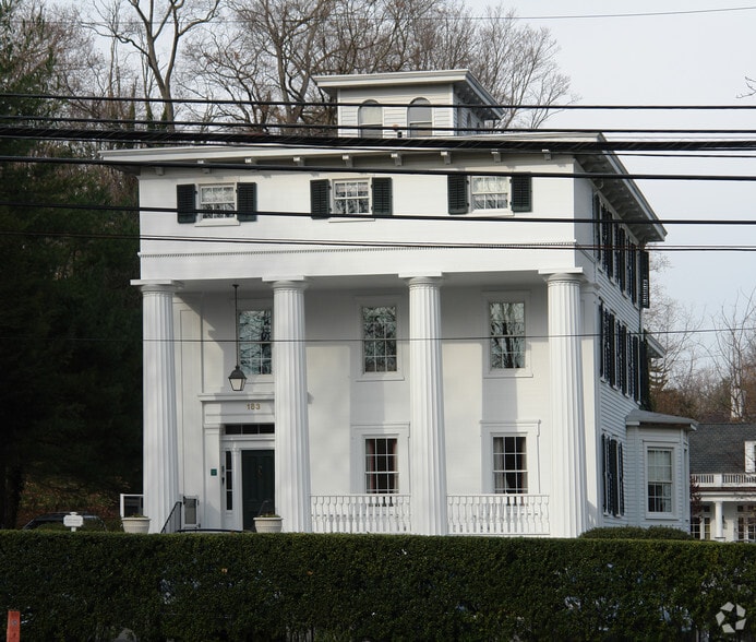 183 E Putnam Ave, Greenwich, CT for sale - Primary Photo - Image 1 of 14