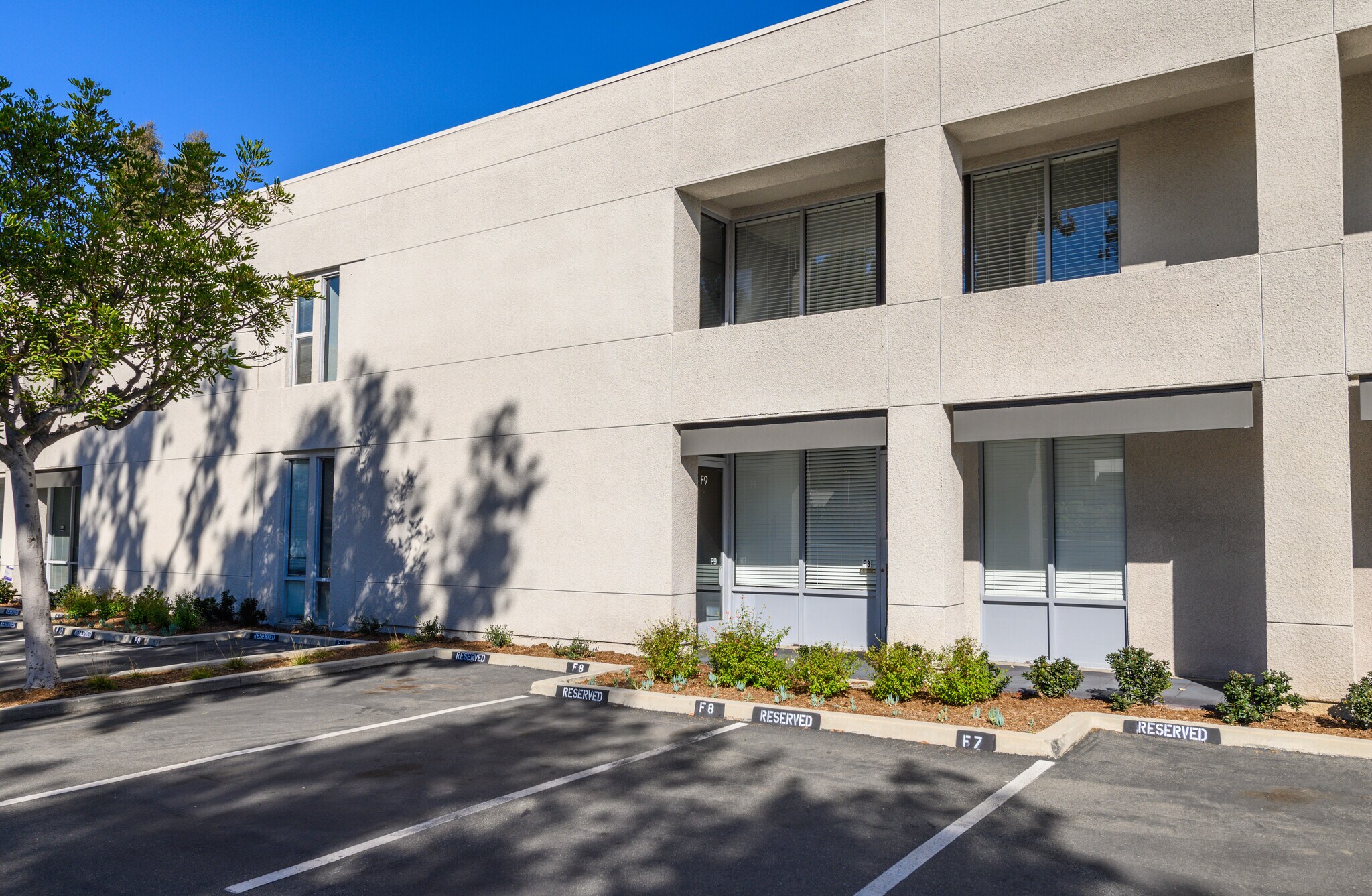 711 W 17th St, Costa Mesa, CA for sale Building Photo- Image 1 of 1