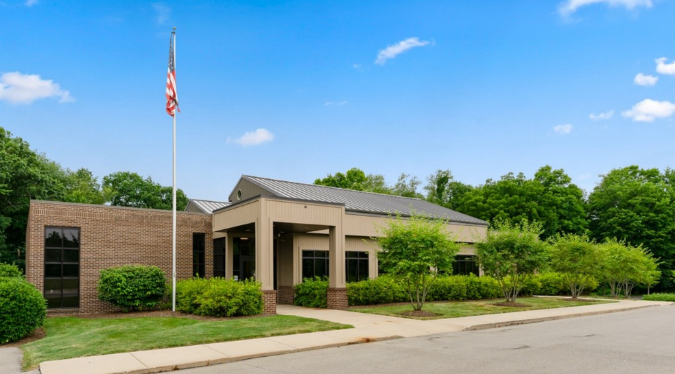 61 Executive Ct, West Middlesex, PA for lease - Building Photo - Image 2 of 58