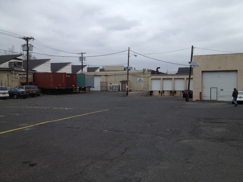 100 S Washington Ave, Dunellen, NJ for sale - Primary Photo - Image 1 of 1