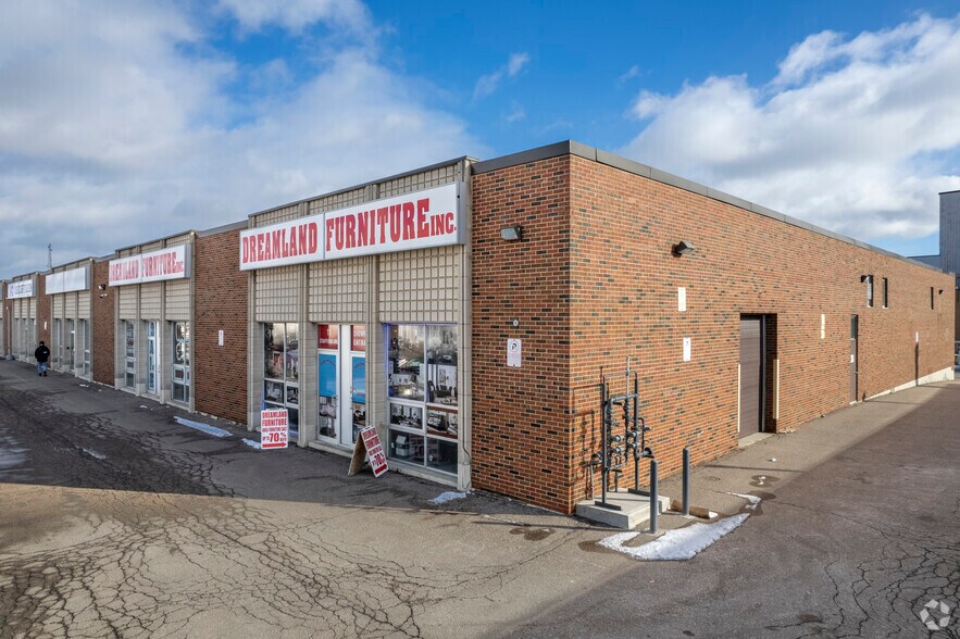 11-53 Stafford Dr, Brampton, ON for lease - Building Photo - Image 1 of 4