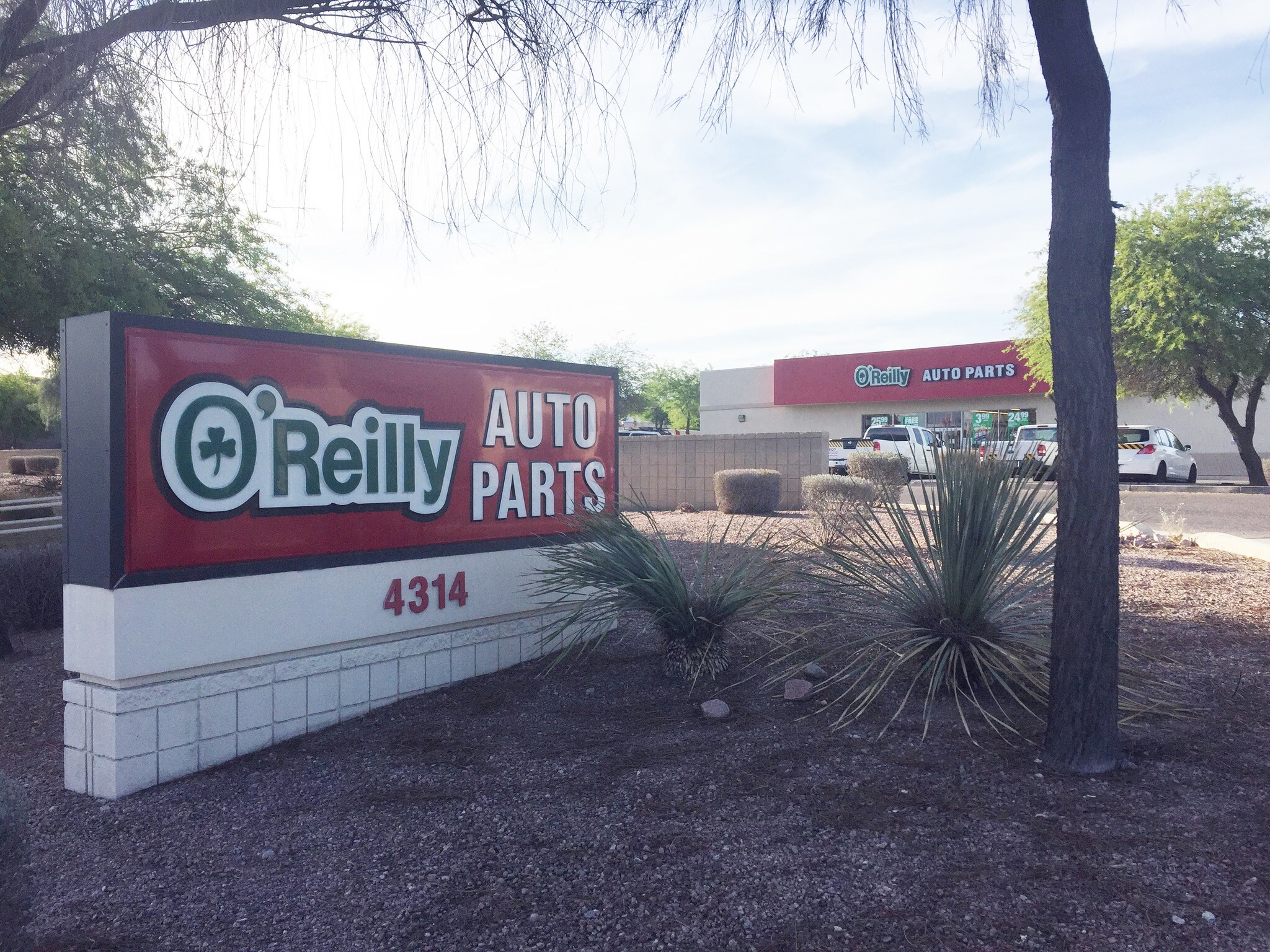 4314 E Chandler Blvd, Phoenix, AZ for sale Building Photo- Image 1 of 1