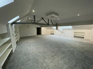 Office in Lyon for lease Interior Photo- Image 1 of 5