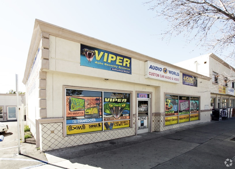 570-572 W Holt Ave, Pomona, CA for lease - Primary Photo - Image 3 of 3
