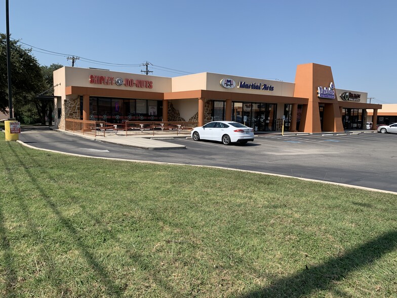 17323 Interstate 35 N, Schertz, TX for lease - Building Photo - Image 3 of 5