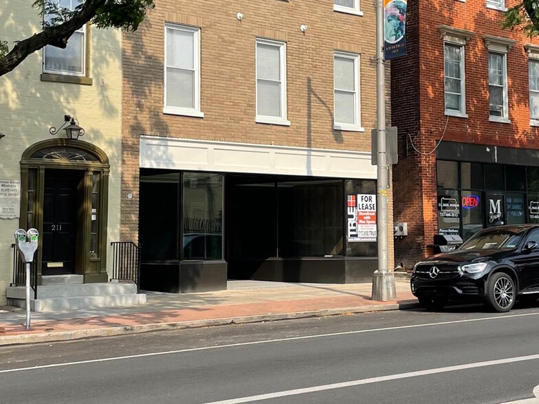 217 S George St, York, PA for lease - Building Photo - Image 1 of 5