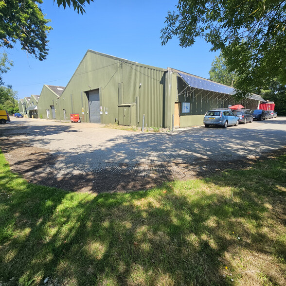 Chalk Ln, Chichester for lease - Building Photo - Image 1 of 4